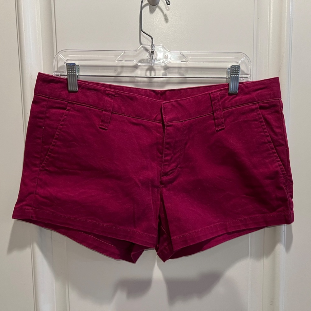 Hurley Women's Low Rider Shorts Size 11 Magenta
